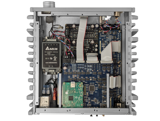 Boulder 812 Headphone Amplifier, Pre-Amp, DAC, and Streamer